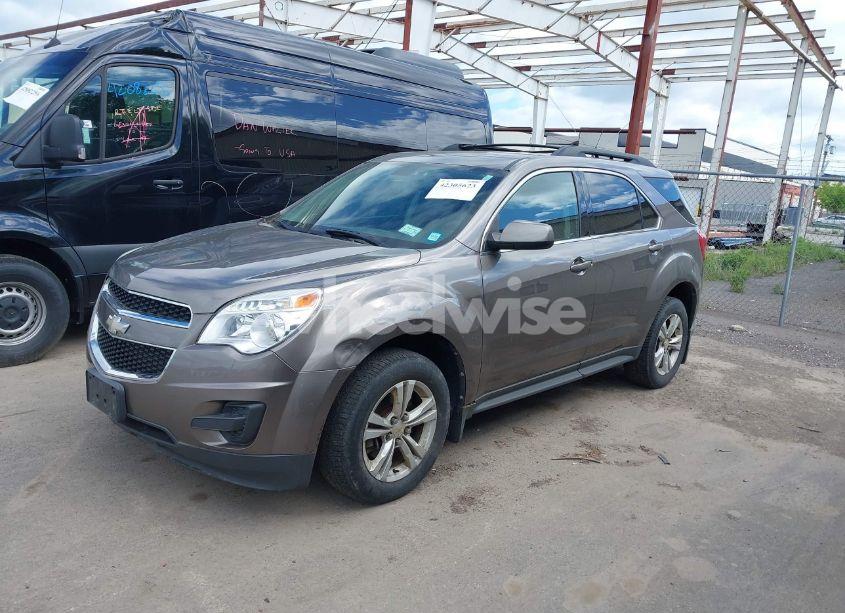 Photo 2 of 2010 Chevrolet Equinox LT (VIN 2CNFLEEW4A6298293)