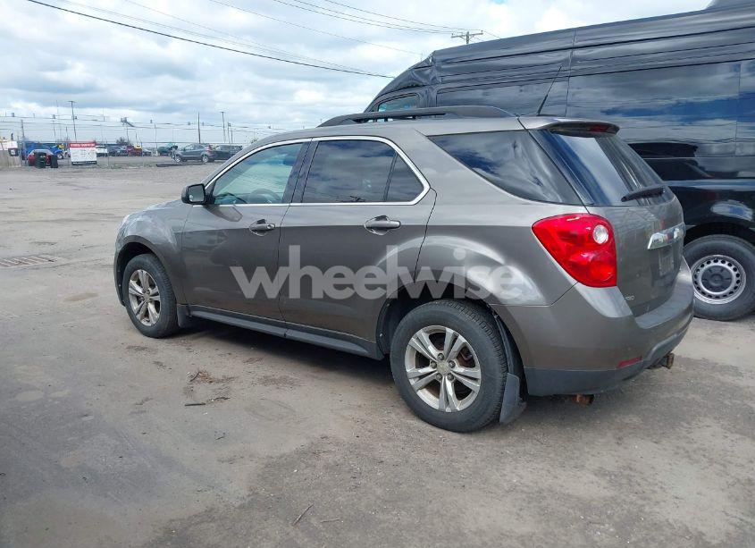 Photo 3 of 2010 Chevrolet Equinox LT (VIN 2CNFLEEW4A6298293)