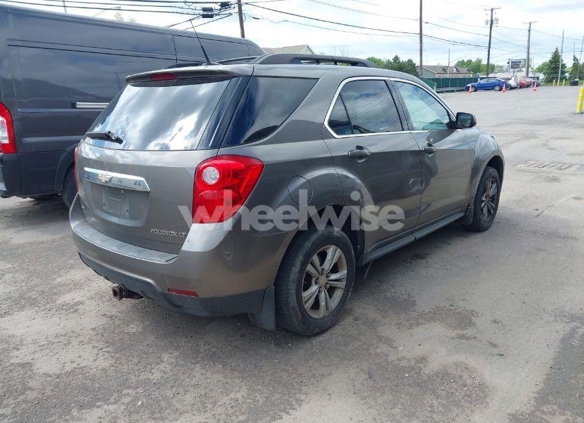 Photo 4 of 2010 Chevrolet Equinox LT (VIN 2CNFLEEW4A6298293)
