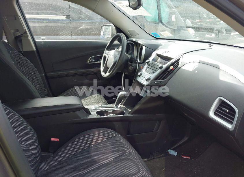 Photo 5 of 2010 Chevrolet Equinox LT (VIN 2CNFLEEW4A6298293)