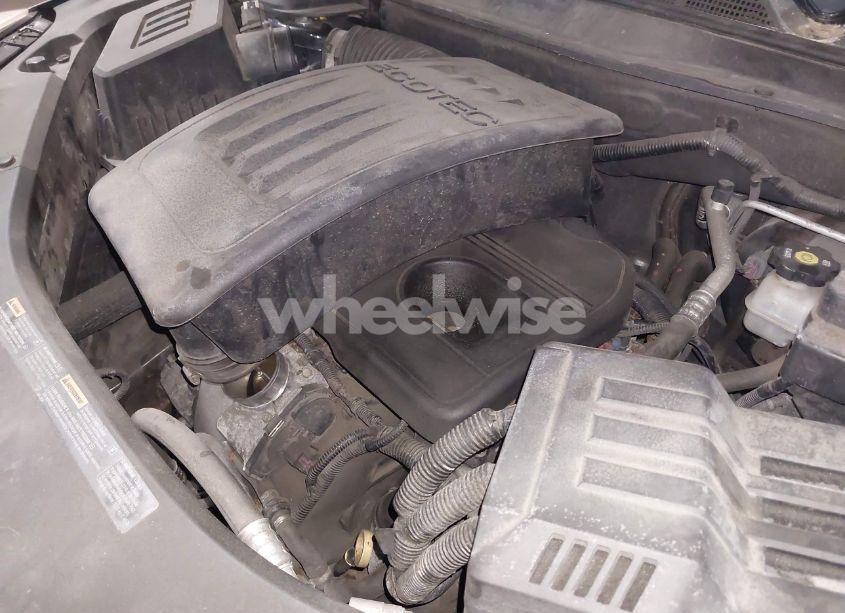 Photo 12 of 2010 Chevrolet Equinox LT (VIN 2CNFLEEW4A6381111)