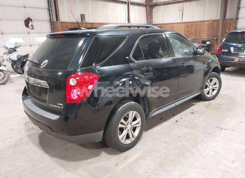 Photo 4 of 2010 Chevrolet Equinox LT (VIN 2CNFLEEW4A6381111)