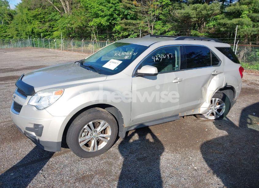 Photo 2 of 2010 Chevrolet Equinox LT (VIN 2CNFLEEW5A6213171)