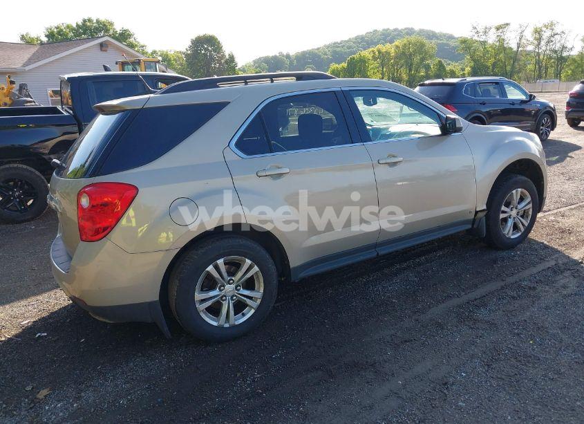 Photo 4 of 2010 Chevrolet Equinox LT (VIN 2CNFLEEW5A6213171)