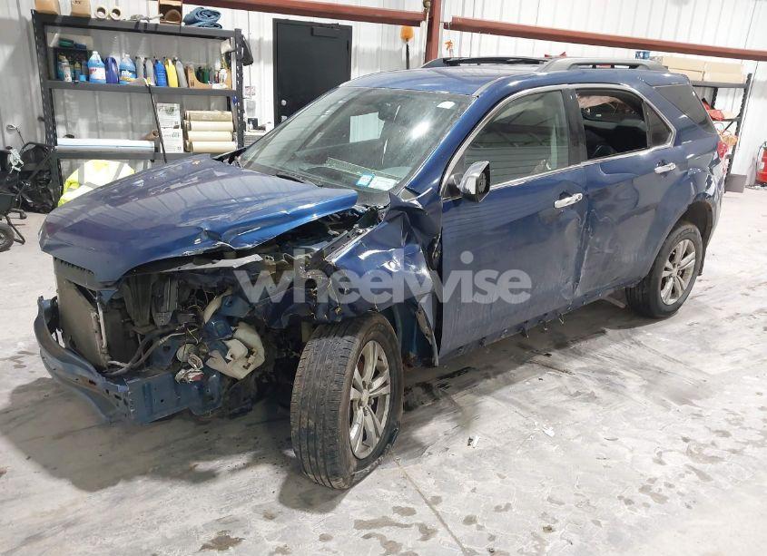 Photo 2 of 2010 Chevrolet Equinox LT (VIN 2CNFLEEW5A6323282)