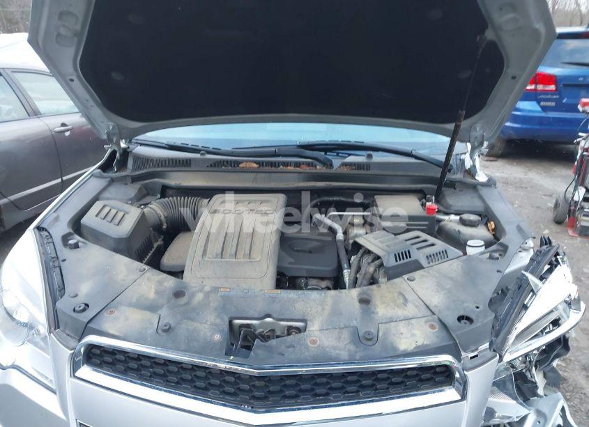 Photo 10 of 2010 Chevrolet Equinox LT (VIN 2CNFLEEW6A6234997)