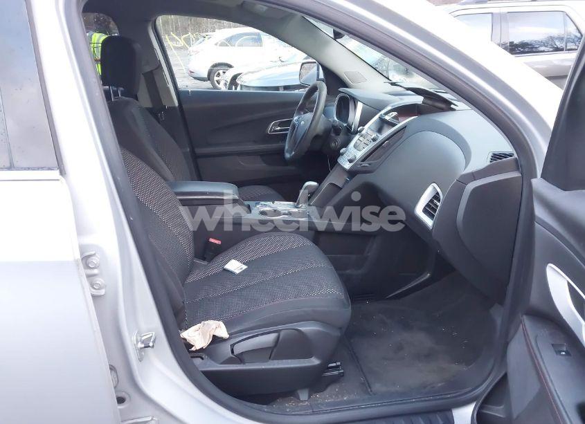 Photo 5 of 2010 Chevrolet Equinox LT (VIN 2CNFLEEW6A6234997)