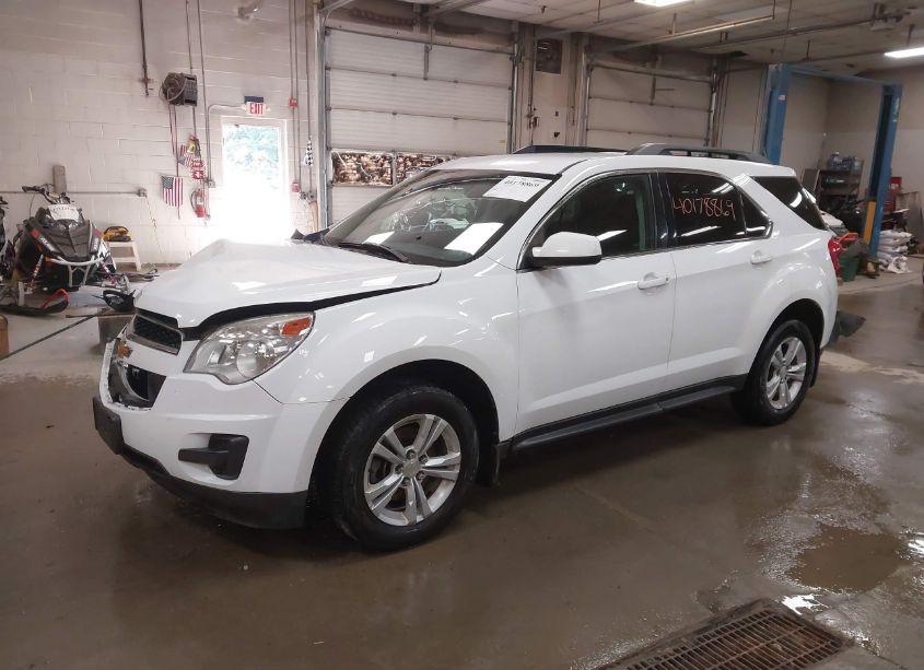 Photo 2 of 2010 Chevrolet Equinox LT (VIN 2CNFLEEW6A6309245)