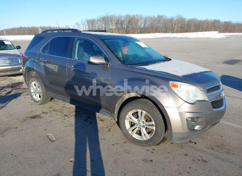 2010 Chevrolet Equinox LT (VIN 2CNFLEEW7A6308315) main photo