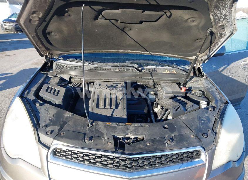 Photo 10 of 2010 Chevrolet Equinox LT (VIN 2CNFLEEW7A6308315)