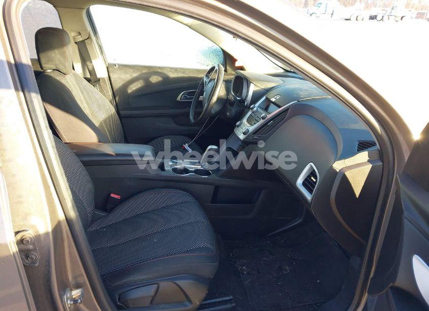 Photo 5 of 2010 Chevrolet Equinox LT (VIN 2CNFLEEW7A6308315)