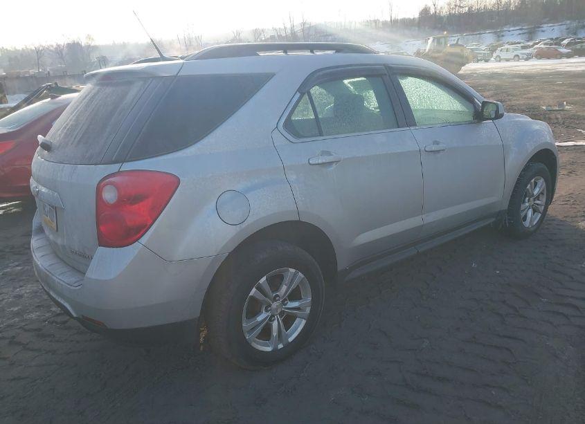 Photo 4 of 2010 Chevrolet Equinox LT (VIN 2CNFLEEW7A6356641)