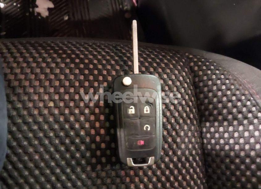 Photo 11 of 2010 Chevrolet Equinox LT (VIN 2CNFLEEW8A6308646)