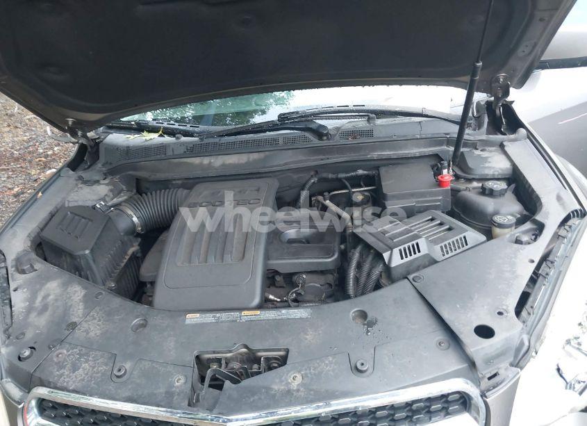 Photo 10 of 2010 Chevrolet Equinox LT (VIN 2CNFLEEW8A6339931)