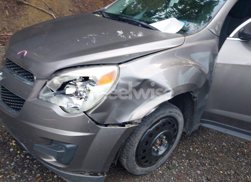 Photo 12 of 2010 Chevrolet Equinox LT (VIN 2CNFLEEW8A6339931)
