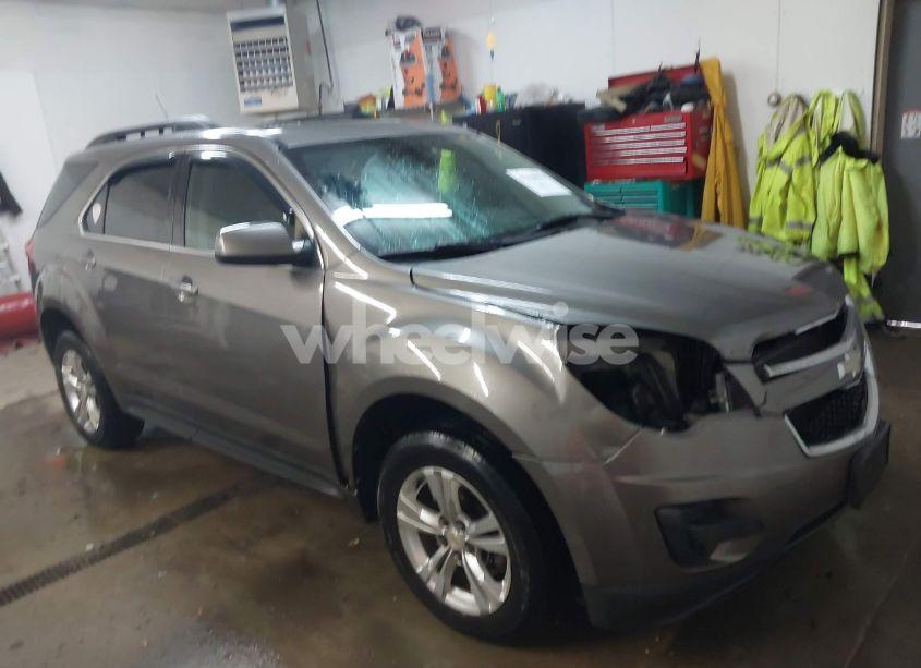 2010 Chevrolet Equinox LT (VIN 2CNFLEEW8A6390748) main photo