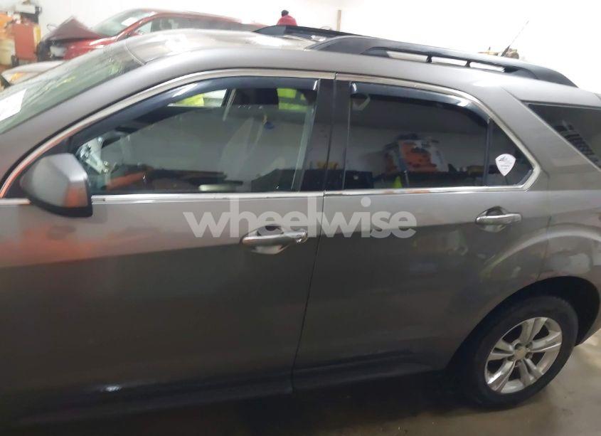 Photo 14 of 2010 Chevrolet Equinox LT (VIN 2CNFLEEW8A6390748)