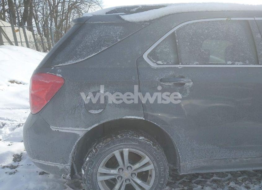 Photo 17 of 2010 Chevrolet Equinox LT (VIN 2CNFLEEW9A6352431)