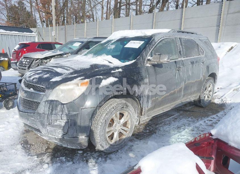 Photo 2 of 2010 Chevrolet Equinox LT (VIN 2CNFLEEW9A6352431)