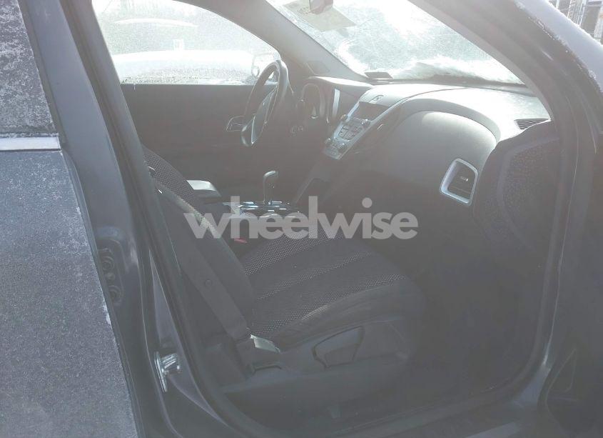 Photo 5 of 2010 Chevrolet Equinox LT (VIN 2CNFLEEW9A6352431)