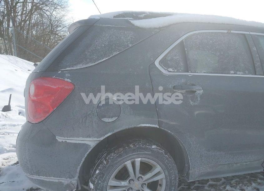 Photo 6 of 2010 Chevrolet Equinox LT (VIN 2CNFLEEW9A6352431)