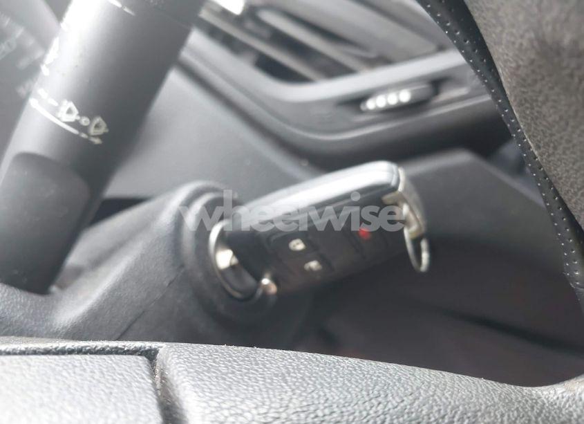 Photo 11 of 2010 Chevrolet Equinox LT (VIN 2CNFLEEW9A6389267)