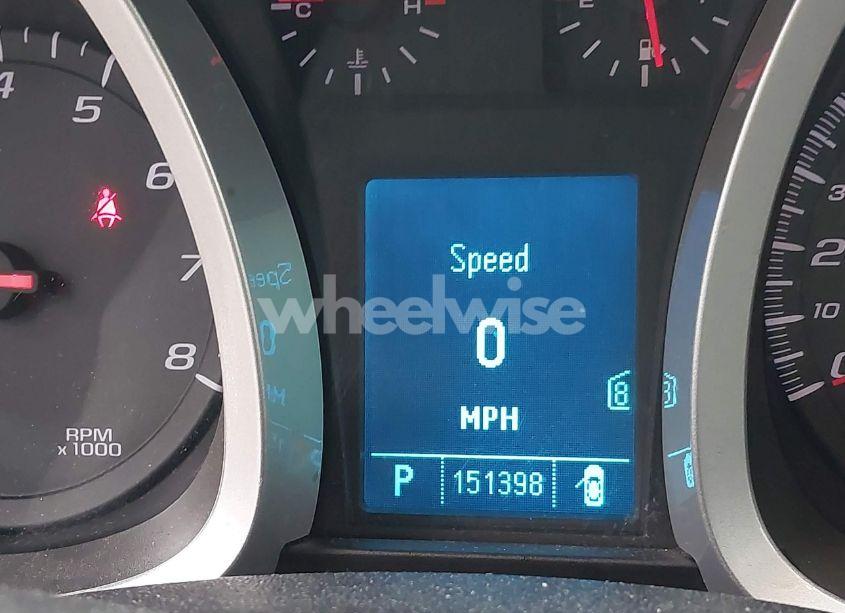 Photo 7 of 2010 Chevrolet Equinox LT (VIN 2CNFLEEWXA6310933)