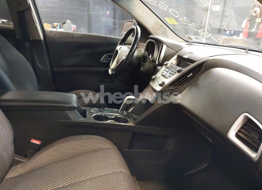 Photo 5 of 2010 Chevrolet Equinox LT (VIN 2CNFLEEY0A6356966)