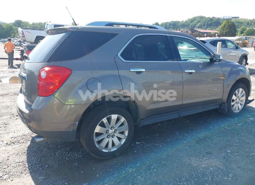 Photo 4 of 2011 Chevrolet Equinox LTZ (VIN 2CNFLFE52B6434659)
