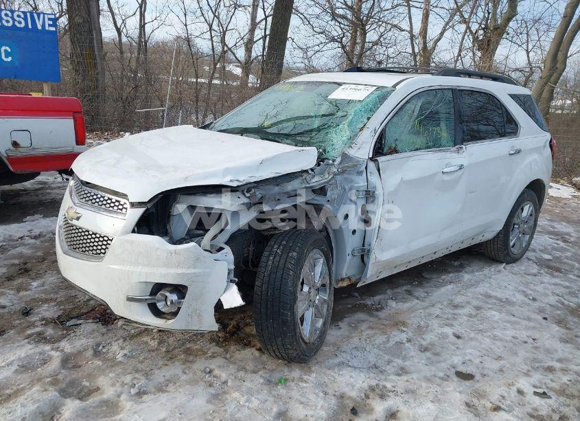 Photo 2 of 2011 Chevrolet Equinox LTZ (VIN 2CNFLFE56B6236960)