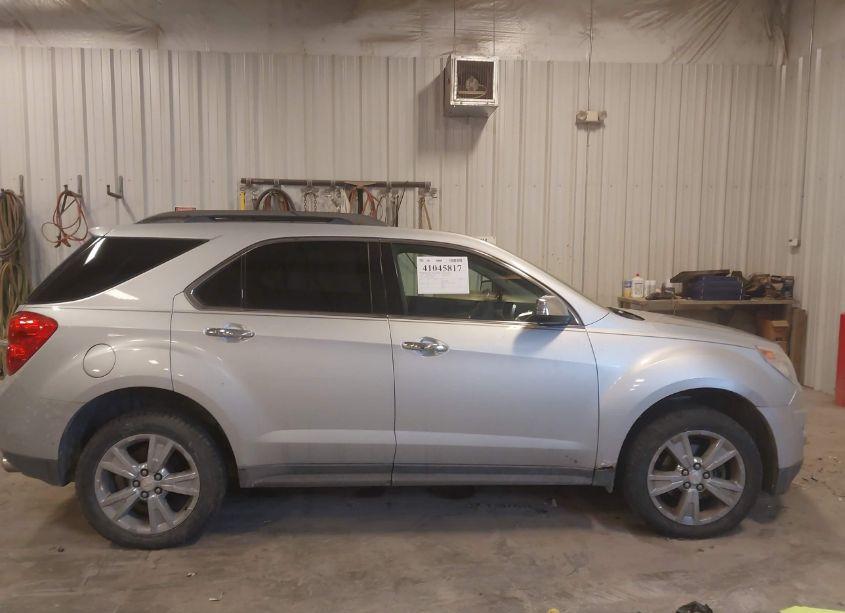 Photo 13 of 2010 Chevrolet Equinox LTZ (VIN 2CNFLFEY0A6310169)