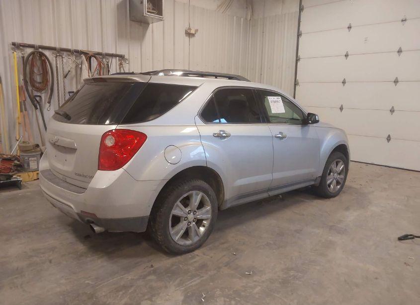 Photo 4 of 2010 Chevrolet Equinox LTZ (VIN 2CNFLFEY0A6310169)