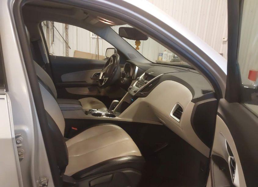 Photo 5 of 2010 Chevrolet Equinox LTZ (VIN 2CNFLFEY0A6310169)