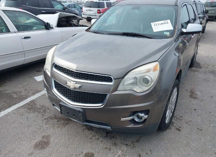 Photo 6 of 2010 Chevrolet Equinox LTZ (VIN 2CNFLFEYXA6278069)