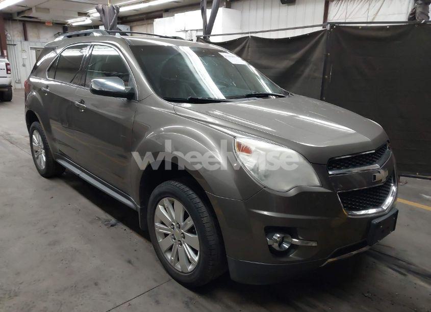 2011 Chevrolet Equinox LTZ (VIN 2CNFLGE51B6244244) main photo