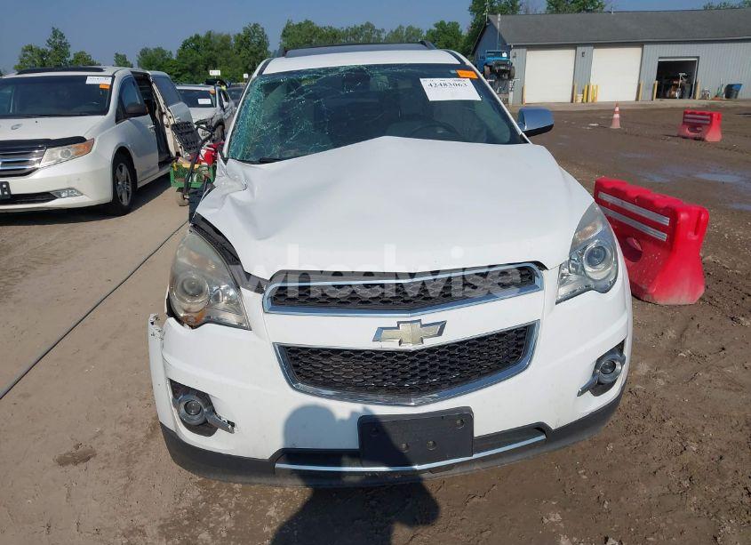 Photo 12 of 2011 Chevrolet Equinox LTZ (VIN 2CNFLGE52B6242695)