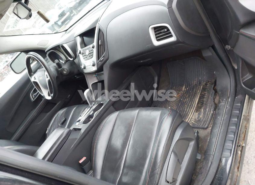 Photo 5 of 2011 Chevrolet Equinox LTZ (VIN 2CNFLGE55B6344895)