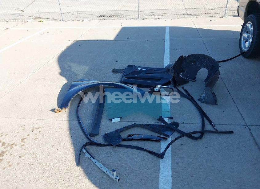 Photo 12 of 2011 Chevrolet Equinox LTZ (VIN 2CNFLGE56B6261976)