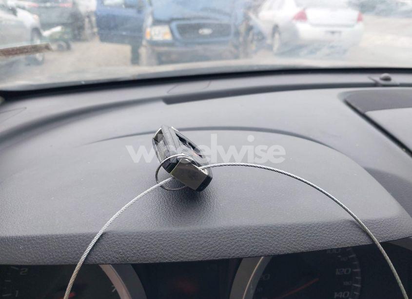 Photo 11 of 2011 Chevrolet Equinox LTZ (VIN 2CNFLGE56B6423945)