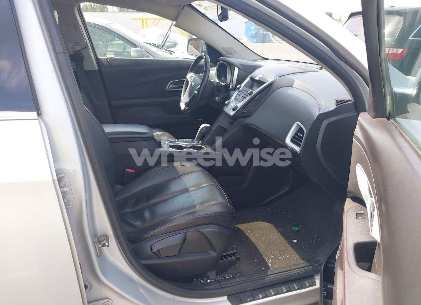 Photo 5 of 2010 Chevrolet Equinox LTZ (VIN 2CNFLGEY0A6394905)
