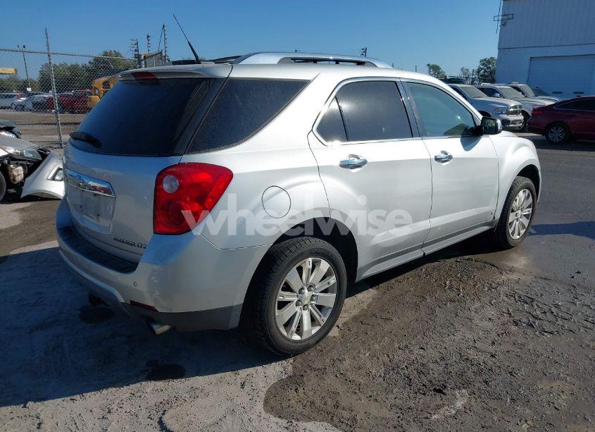 Photo 4 of 2010 Chevrolet Equinox LTZ (VIN 2CNFLGEY3A6202781)