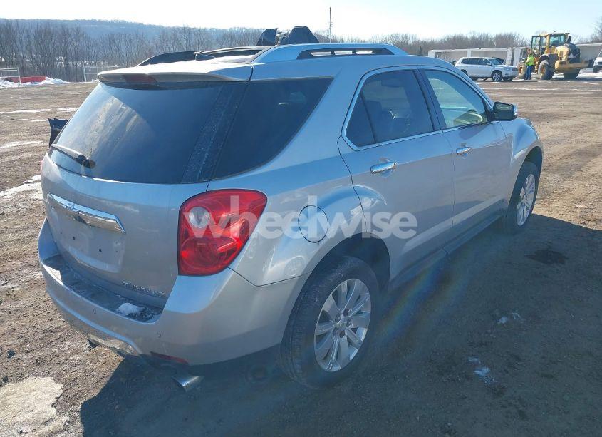 Photo 4 of 2010 Chevrolet Equinox LTZ (VIN 2CNFLGEY4A6204023)