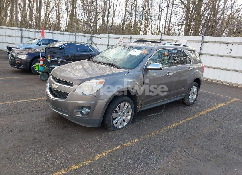 Photo 2 of 2010 Chevrolet Equinox LTZ (VIN 2CNFLGEY6A6290600)