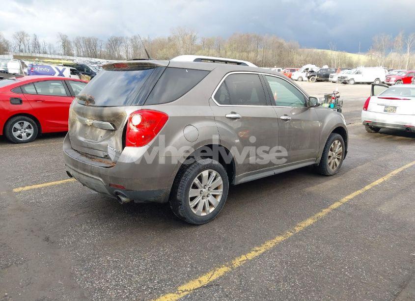 Photo 4 of 2010 Chevrolet Equinox LTZ (VIN 2CNFLGEY6A6290600)