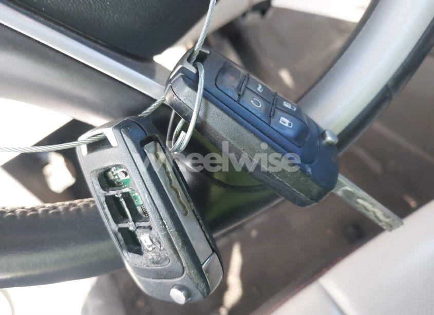 Photo 11 of 2010 Chevrolet Equinox LTZ (VIN 2CNFLGEY8A6339926)