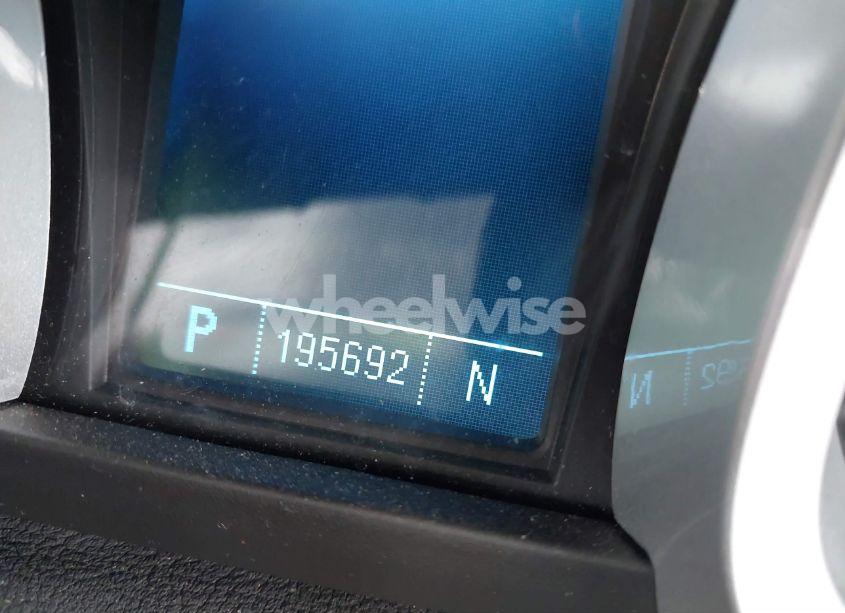 Photo 15 of 2011 Chevrolet Equinox 2LT (VIN 2CNFLNE52B6403213)