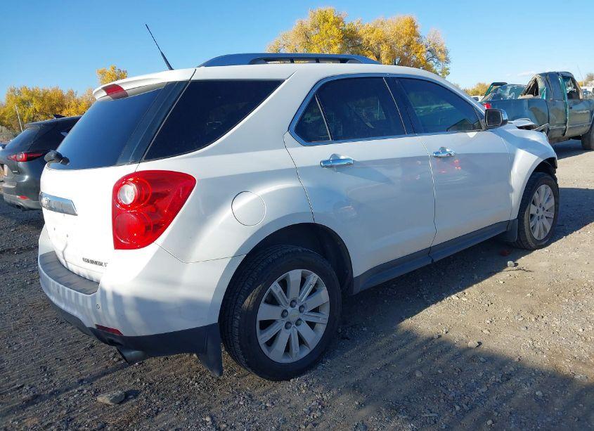 Photo 4 of 2011 Chevrolet Equinox 2LT (VIN 2CNFLNE54B6321385)