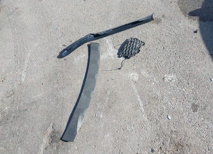 Photo 12 of 2011 Chevrolet Equinox 2LT (VIN 2CNFLNE56B6229193)