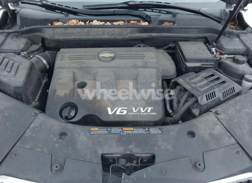 Photo 10 of 2011 Chevrolet Equinox 2LT (VIN 2CNFLNE56B6385802)