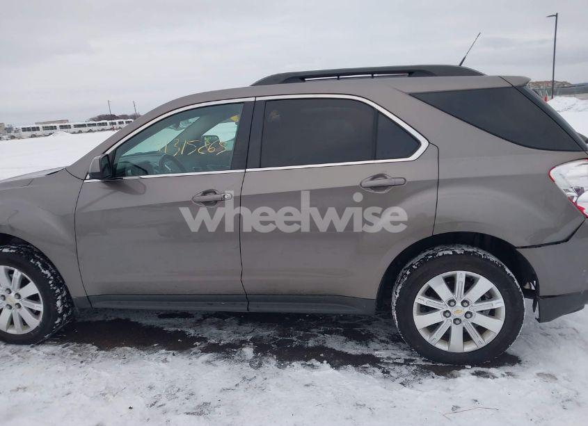 Photo 14 of 2011 Chevrolet Equinox 2LT (VIN 2CNFLNE56B6385802)